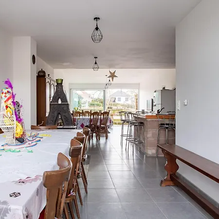Elegant Holiday In Louis With Garden Holiday home *